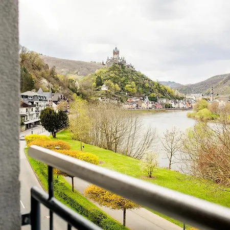 Aparthotel Cochem 3* Cochem